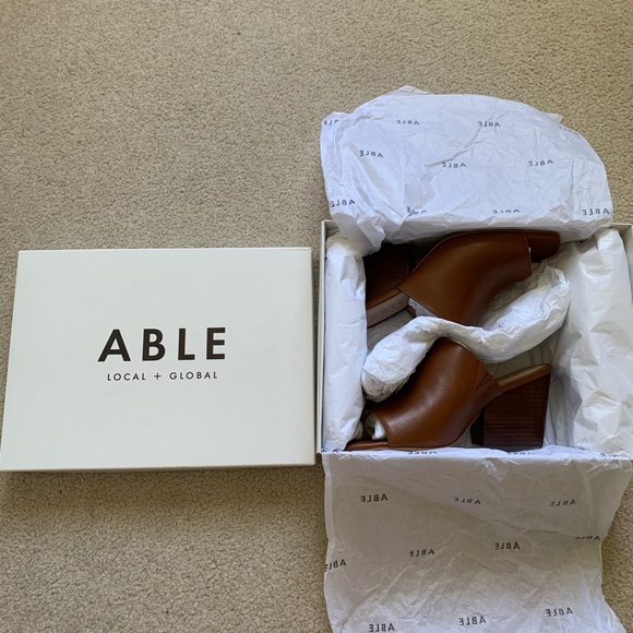 NWT ABLE Leather Rojas Sandals - Picture 6 of 8